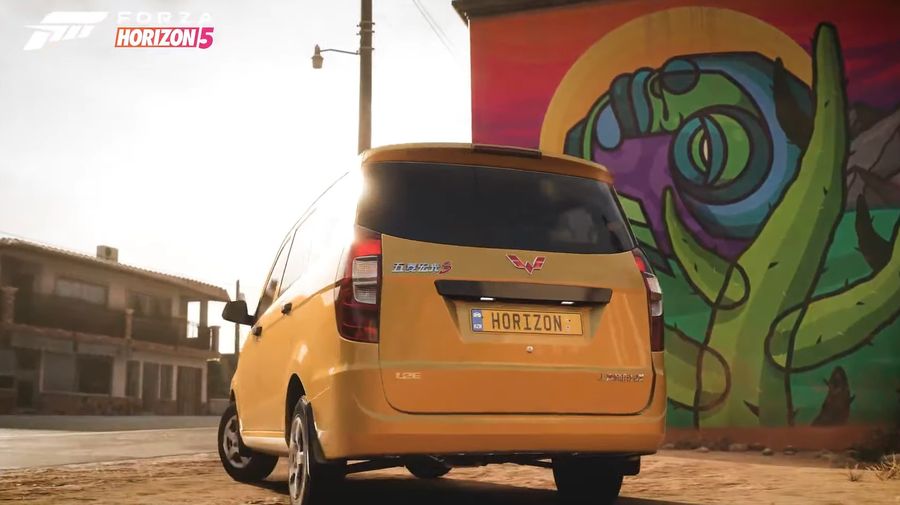 Wuling Hongguang S (2013)