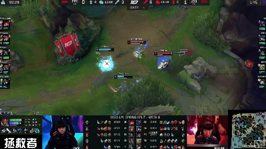 In the second round, at nine minutes, JDG accomplished a double kill in the bot lane.