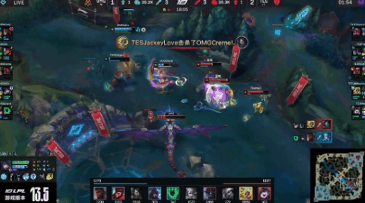 In game four, at 18 minutes, OMG shanji on K'Sante achieved a crucial triple kill in a team fight.