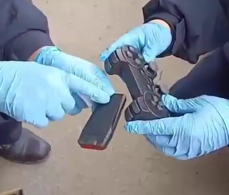 The Zhengzhou Customs seized 2,700 pairs of infringing game controllers