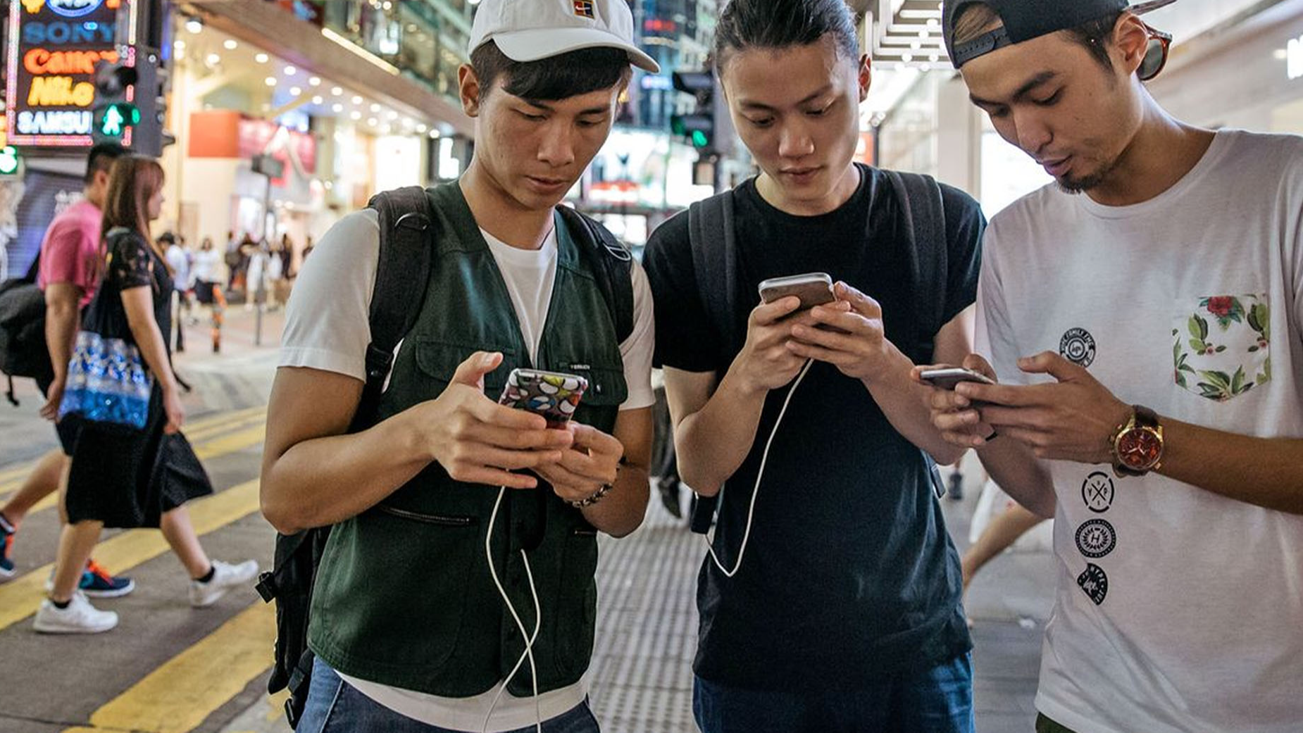 китайские мобильные игры. смартфон для гиков гиковский. китайские мобильные игры. китайский игровой смартфон. топ самых популярных мобильных игр.