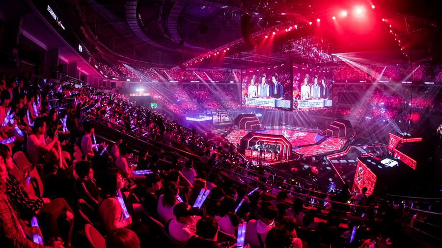 2023 Global Esports Industry Development Report. -- Superpixel