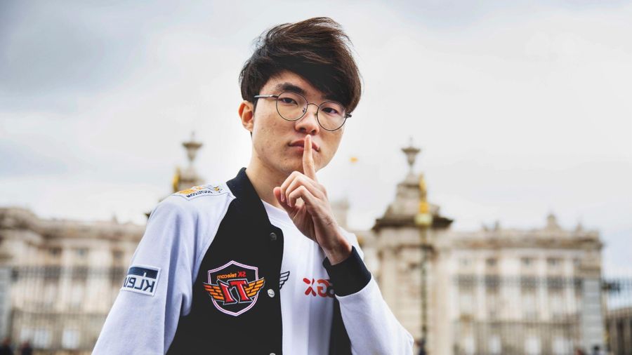 Faker becomes the first player to reach 600 career games in the #LCK _ # faker #leagueoflegends #esports #t1 #skt #worlds #gaming #gamer…